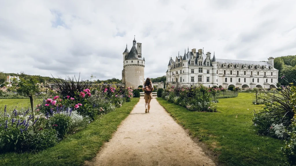 Vue du Chateau de Chenonceau depuis les jardins