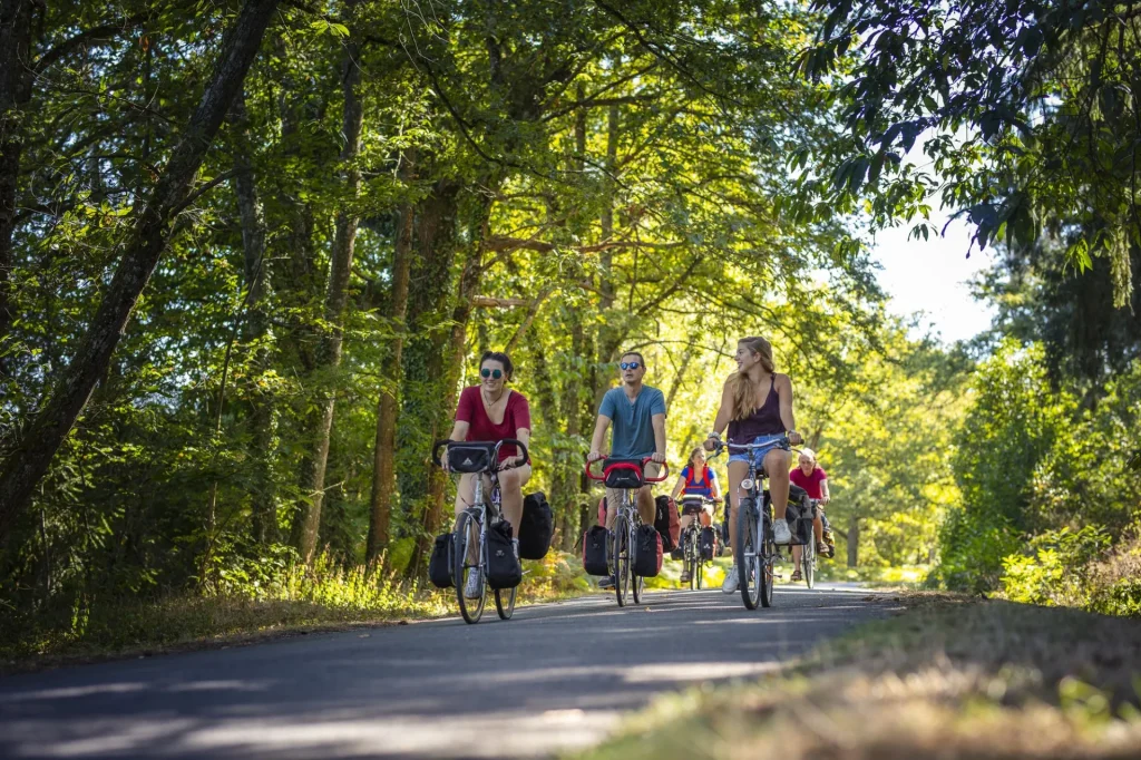 Cyclotouristes en Sologne