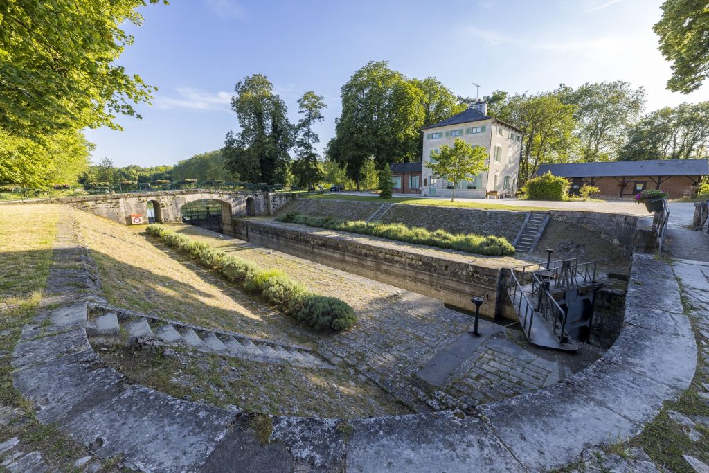 L'écluse de Mantelot, à Châtillon-sur-Loire