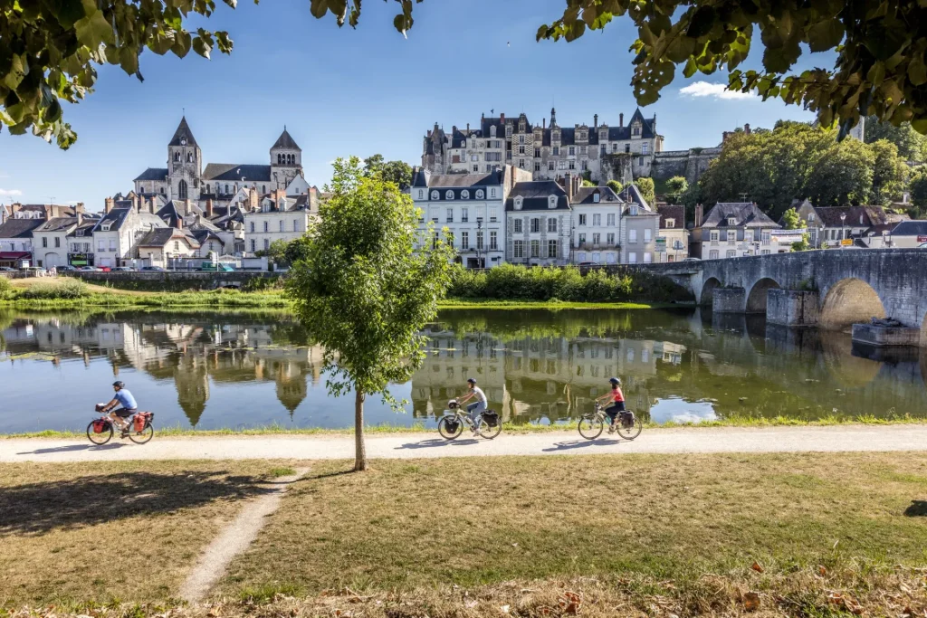 Cyclotouristes à Saint Aignant