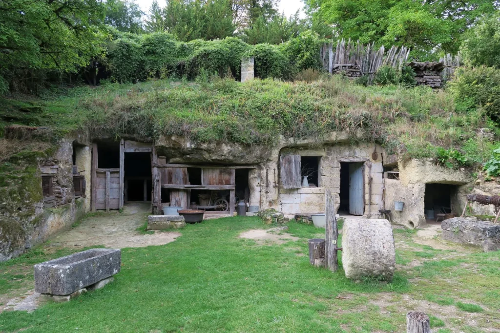 Vallée troglodytique des Goupillières