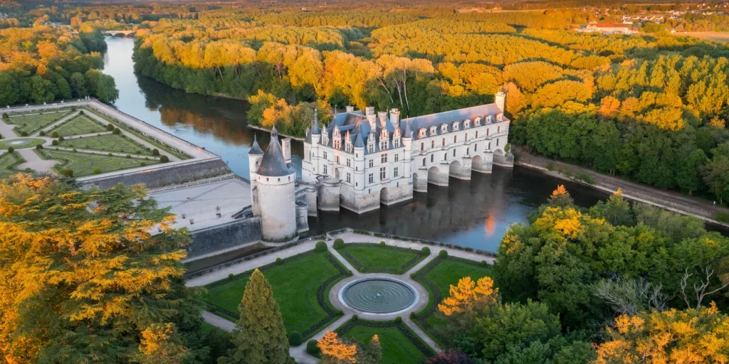 Le château de Chenonceau en automne