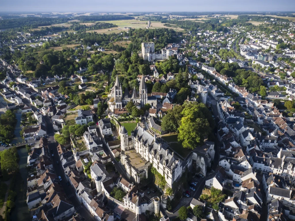 Vue aérienne de la Cité royale de Loches