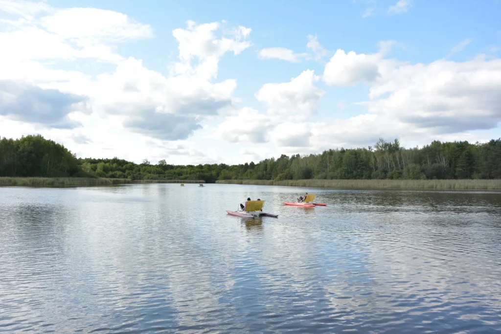 Pédalo à l'Etang de la Vallée