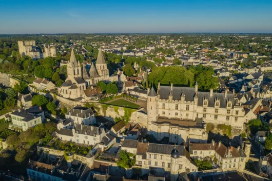 Cité Royale de Loches vue du ciel