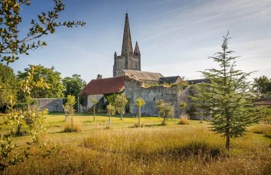 L'Abbaye Saint-Michel de Bois Aubry