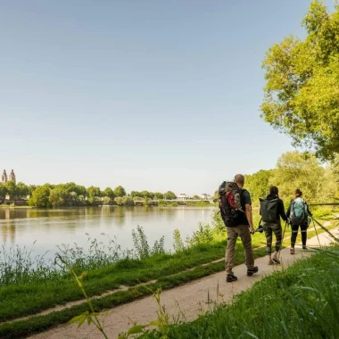 randonneurs en bords de Loire